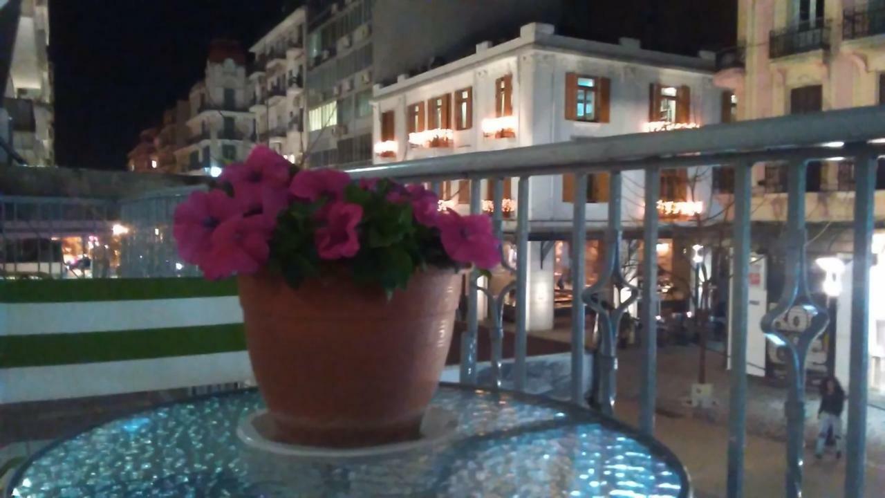 Best Balcony Of Thessaloniki In The Heart Of Town Luaran gambar